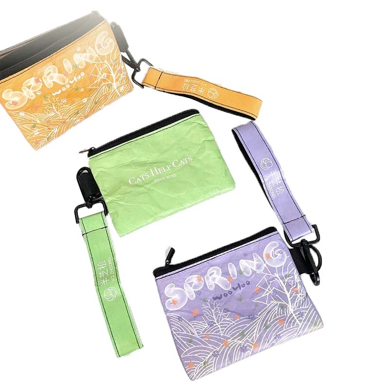 Why Should You Choose a Tyvek Pouch Cosmetic Bag for Your Beauty Essentials?